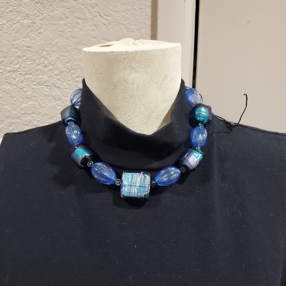 None Jewelry - Murano Glass Beaded Necklace